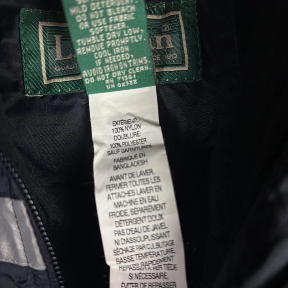 L.L. Bean Black Hooded Trail Model Jacket Reflective Stripe Kids M 10-12 #248055